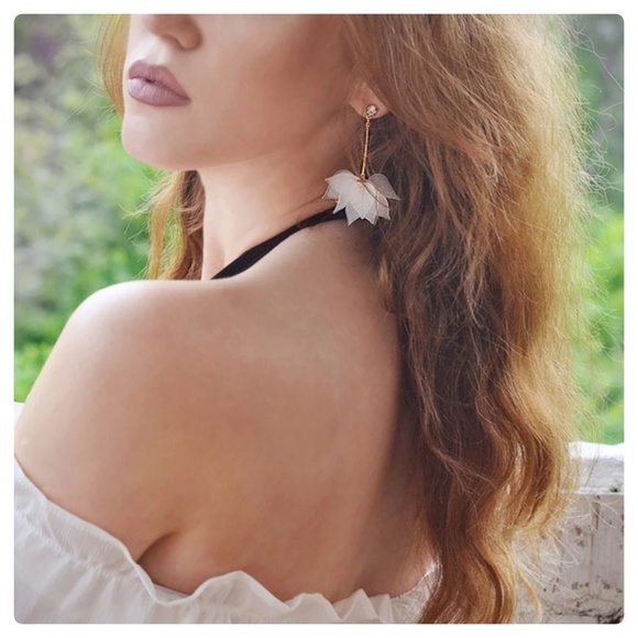 Black Flower Drop Earring - Picture 2 of 5